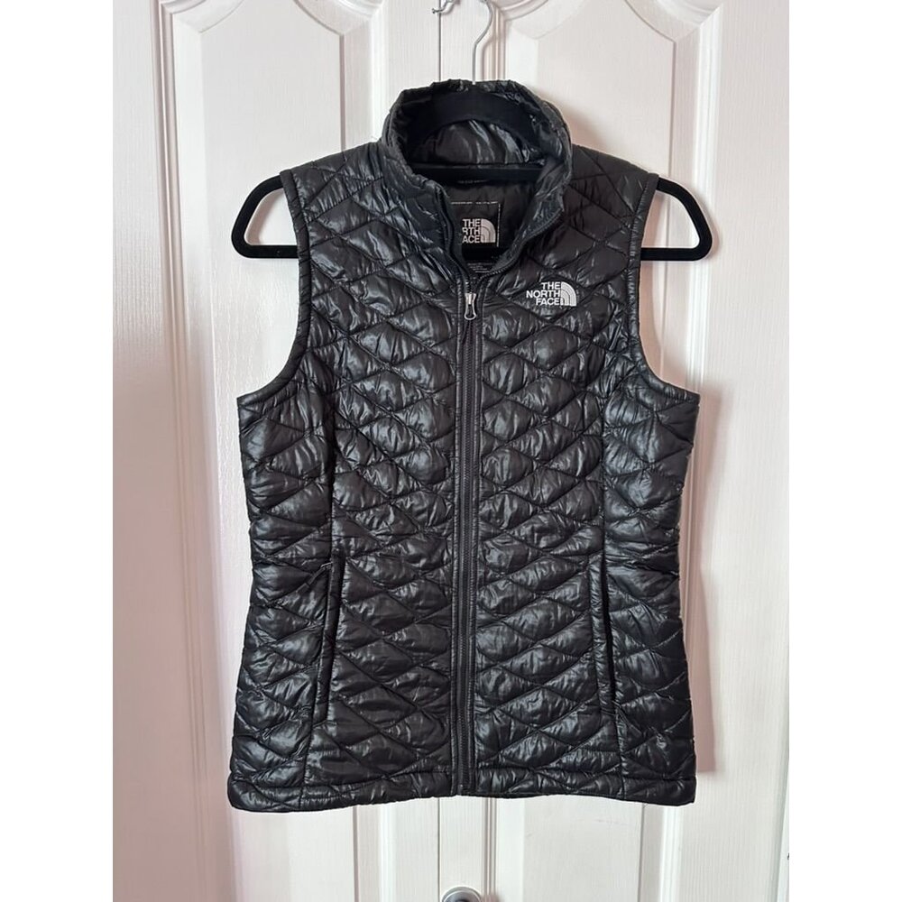 EUC the North Face thermoball quilted vest